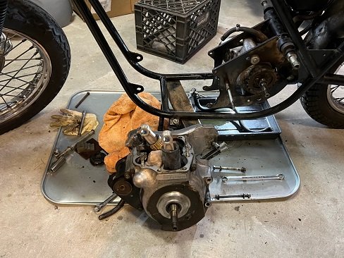 Norton Commando engine removal